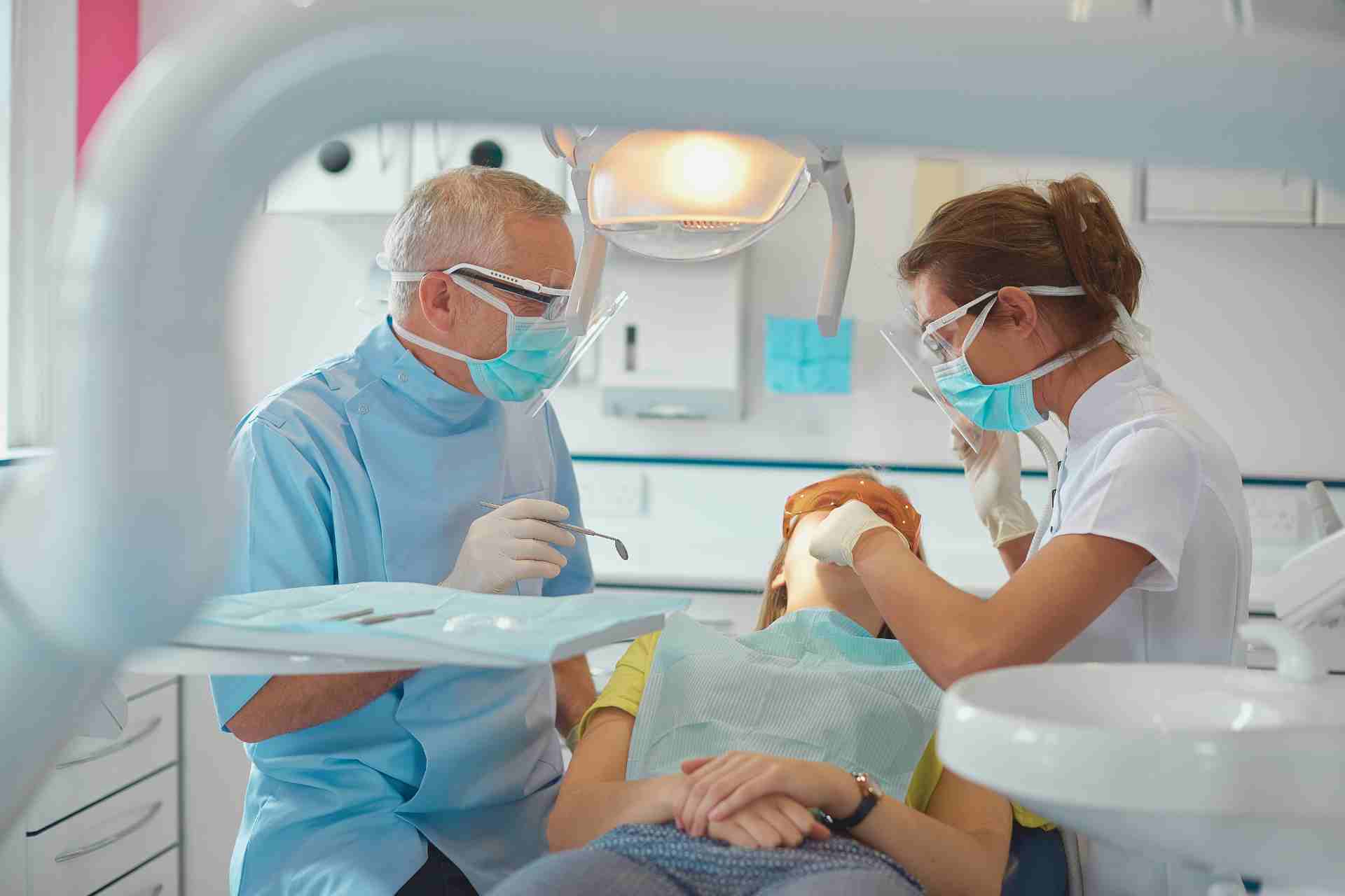 Dentist in Lancaster, CA